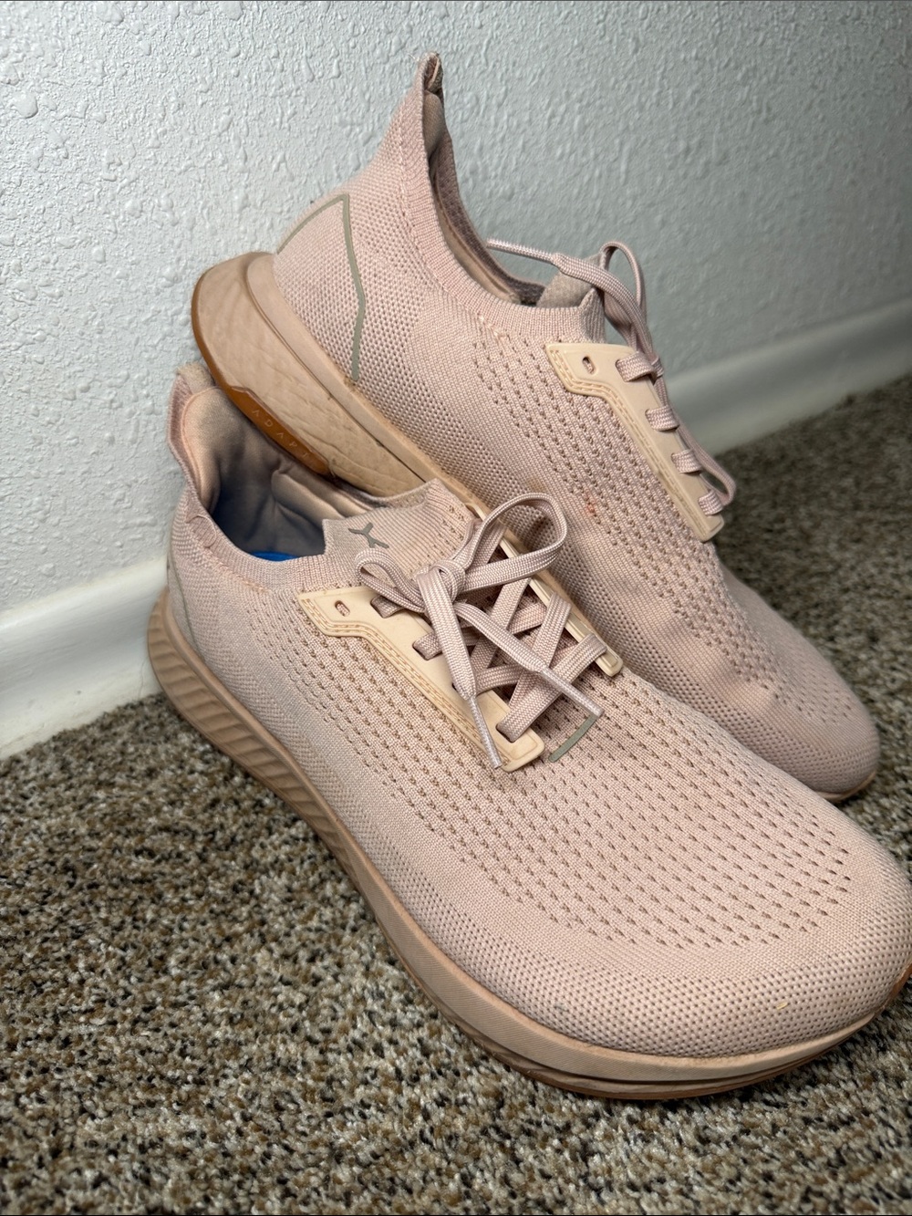 Women's Knit Lace-Up Athletic Sneakers in Blush Pink